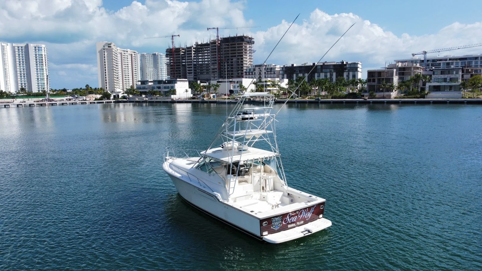 Hatteras 43, photo 10