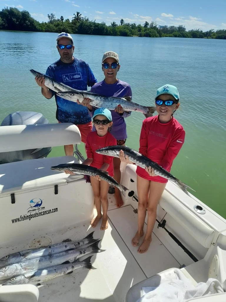 Charter 26 Ft, photo 7